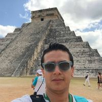 CARLOS  REYES的照片