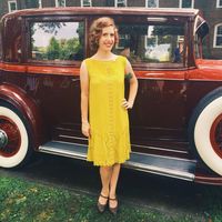 Zoe Leverant的照片