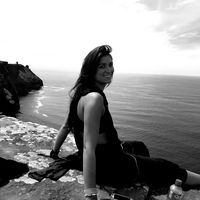 Kate Averill的照片