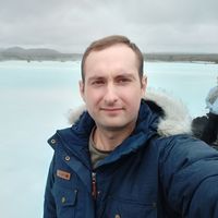 Artem Panasenko的照片