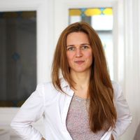 Edit Gyantar's Photo