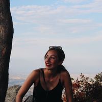 Philippine Re's Photo