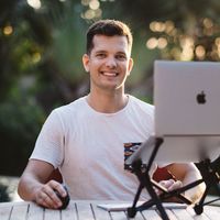 Tomas Zdrazil的照片