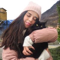 ülkünur turhan的照片