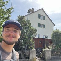 Owen Röschli的照片