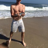 Ed Catavinos的照片