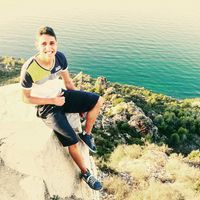 Aimad Eddine Badis的照片