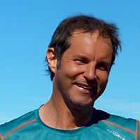 Kevin Francis的照片