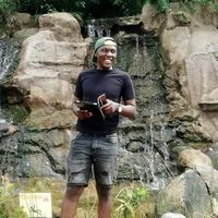 Zziwa Mudashiru的照片