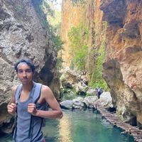 Younes  Naqchi's Photo