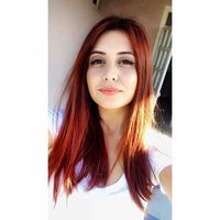 Öznur Kurt的照片