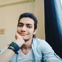 'özgür Ari Arı's Photo