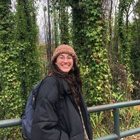 Maria Alarcon Borquez的照片