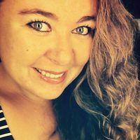 Lozzie Fisher的照片