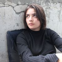 Aya Michele Z的照片