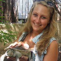 Laura Barten's Photo