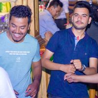 Binay Gaire的照片