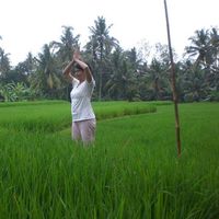 Elok Dyah Messwati's Photo