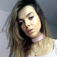 Yuliia Yatsenko的照片