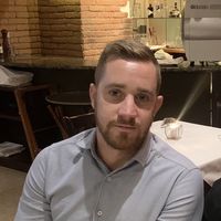 Angus Frederick的照片