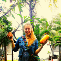 Nina Zhebrakovska的照片