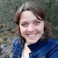 Céline Henner的照片