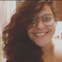 Letícia Carvalho's Photo