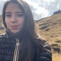 Coral Zamalloa的照片