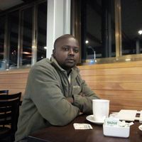 Rewald Moshi的照片