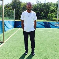 Israel Danquah的照片