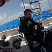 César  Alejandro's Photo