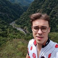 Photos de Elon Brange