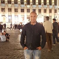 Mouhcine Madani的照片