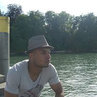 Dominique Ndjeng的照片