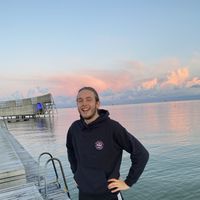 Adam Borovec的照片