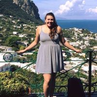 Gabrielle Renollet的照片