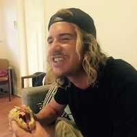 Aaron Maloney的照片