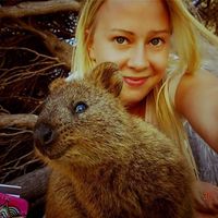 NaTalie Sáurér的照片