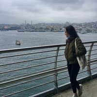 Desy Ramadhani's Photo