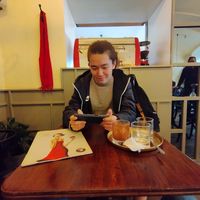 Adil Tolegen's Photo