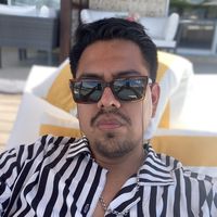 Italo Reyes C的照片