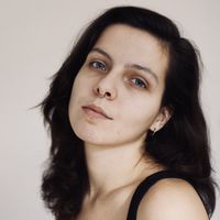 Dora Kovacs的照片