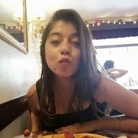 Nurgül Nur的照片