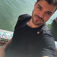 Maykel Belluzi的照片