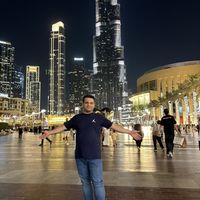 Husain Masjedi的照片