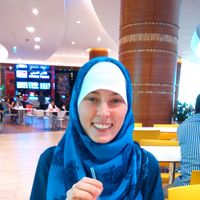 Dina Muslim girl-children's writer's Photo