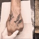 Fine line Tattoo Artist Roma's picture