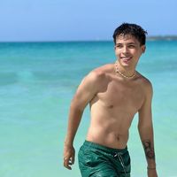 Angelo Requejo的照片