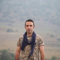 hojat akbari的照片