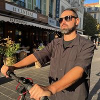 Sebastian Arguello's Photo